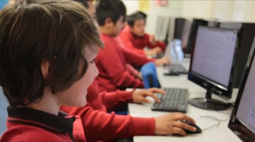 Improving boys' writing using Google docs